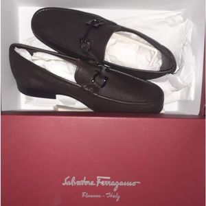 Salvation Ferragamo men Shoes size 8